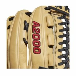2022 Wilson A2000 D33 11.75" Pitcher's Baseball Glove: WTA20RB22D33 -Outlet Fielding Gloves Store WBW100393 5 A2000 Leather D33 1175 Blonde Black.png.cq5dam.web .1200.1200